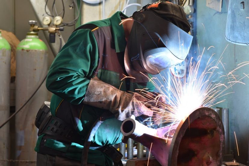 Factors to Consider When Hiring Welder Labor for Your Business