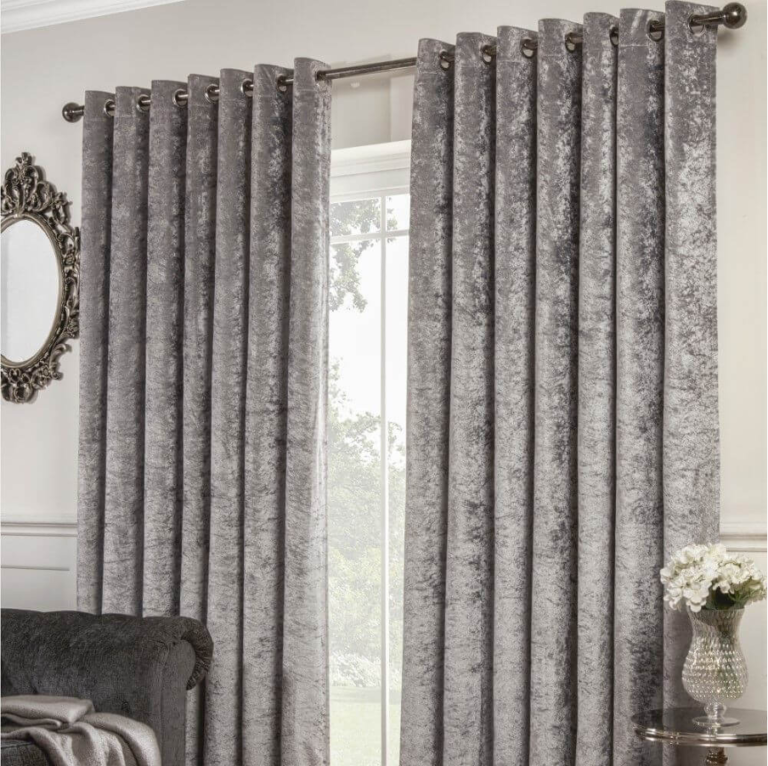 Velvet Curtains for Every Season: How to Choose the Right Style and Fabric