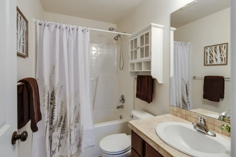 What are the First Steps in Planning a Bathroom Remodel?