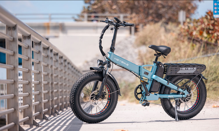 The Future of Urban Mobility: Why E-Bikes Are Taking Over