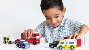 6 Ways Playing with Kids' Cars Benefit Your Child