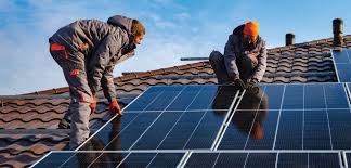 How to Compare Solar Companies and Choose the Right Provider for Your Home?