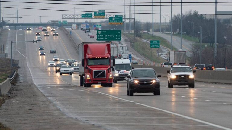 The Impact of Rush Hour Congestion on Car Accidents in Kansas City