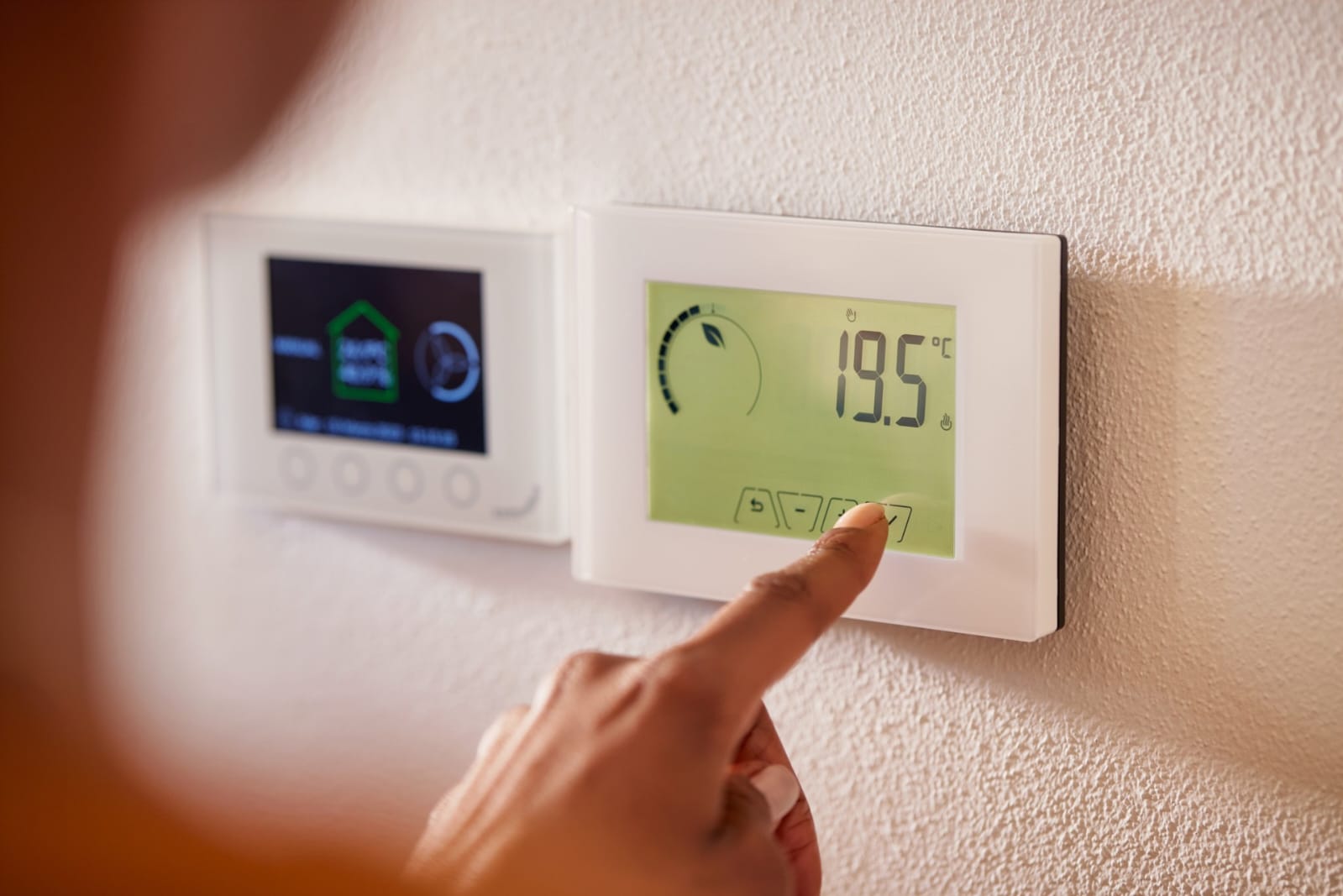 10 Must-Have Smart Thermostat Features for Year-Round Comfort