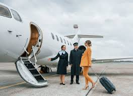 3 Things to Know Before Booking a Private Jet for Vacation