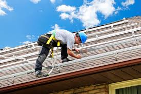 Choosing the Right Roofing Contractor for Your Home