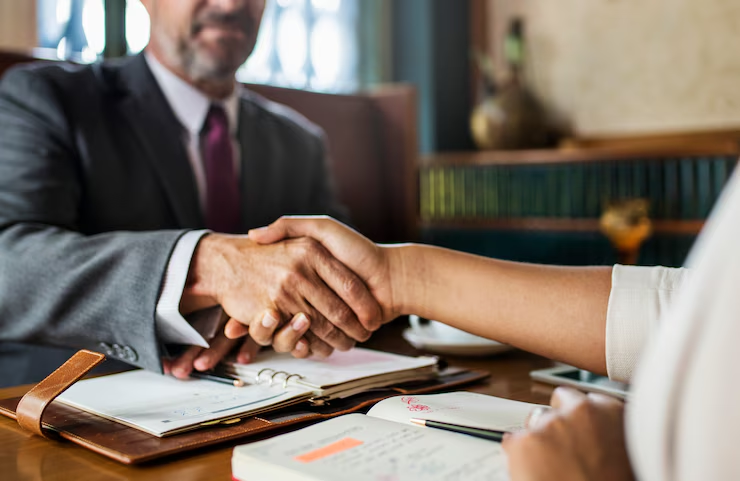 How to Choose the Right Franchise Lawyer for Your Business Needs