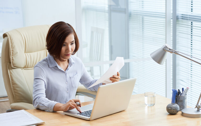 When to Switch Insurance Brokers in Singapore