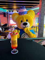 A Taste of Happiness: Why Locals and Tourists Love Sugar Rush Lounge