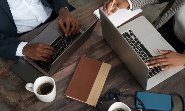 How Experienced Investors Assess a Deal Before Committing Capital